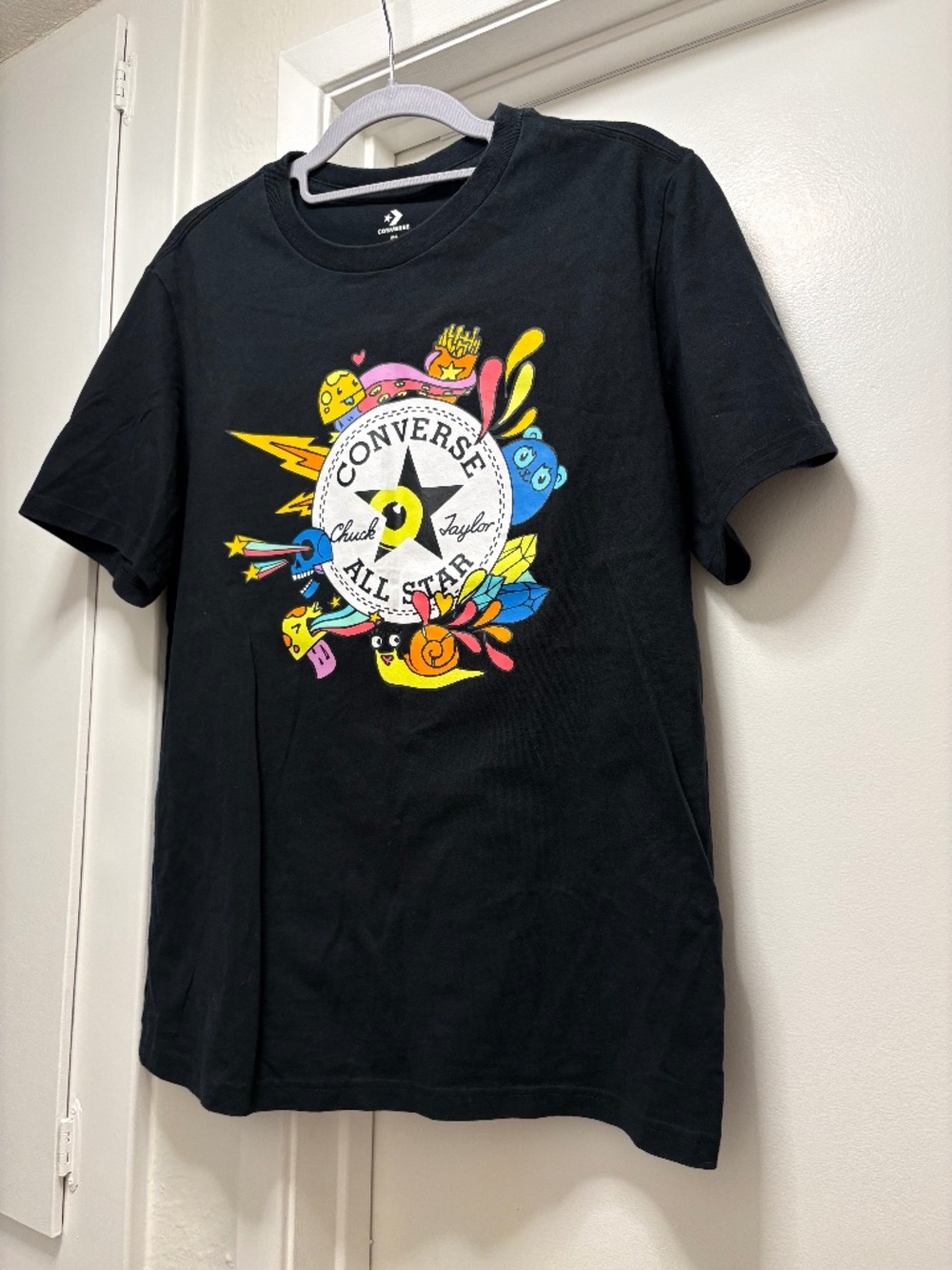 Converse tshirt - bright & colorful graphic - size small